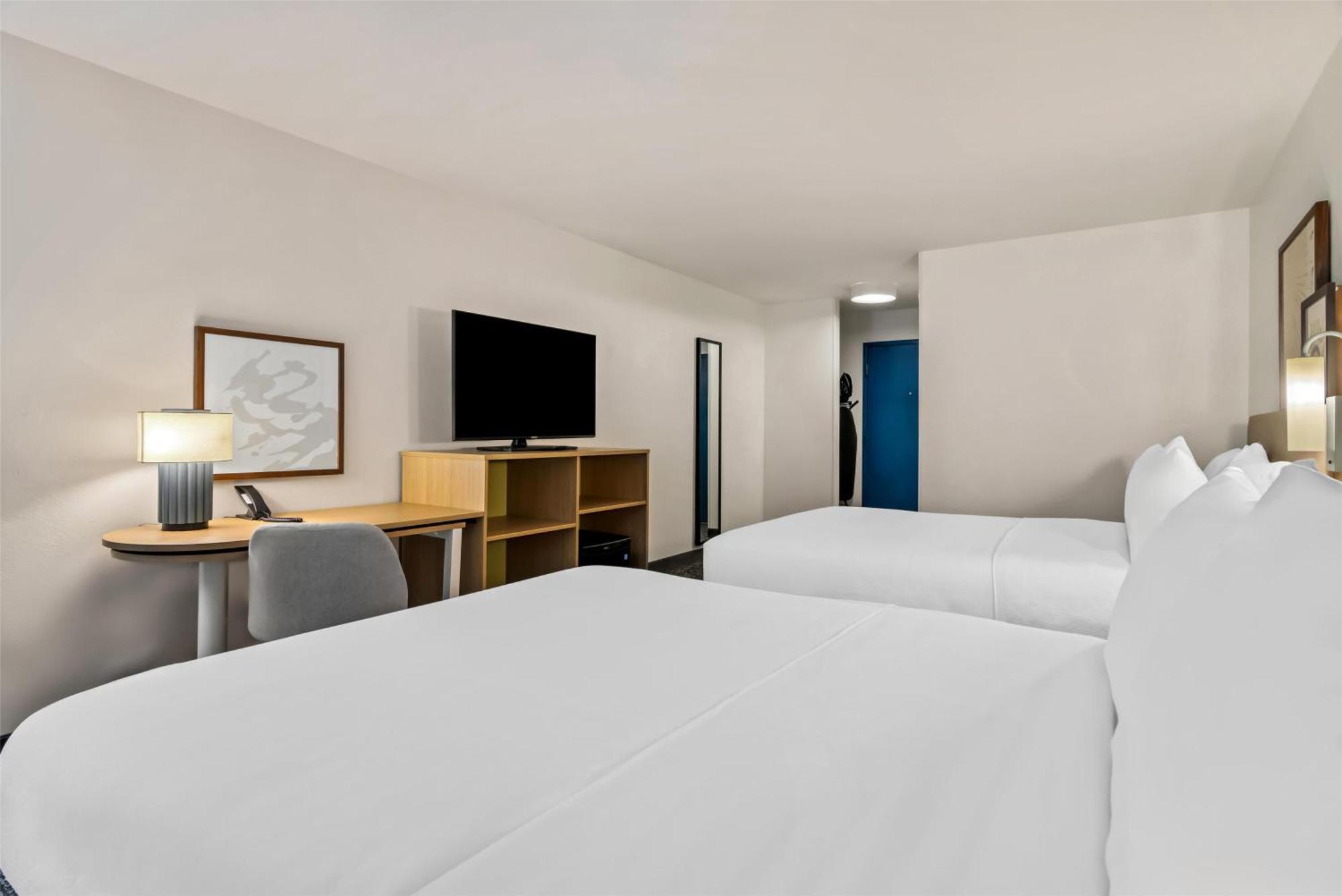 Inn & Suites Merrillville Bagian luar foto