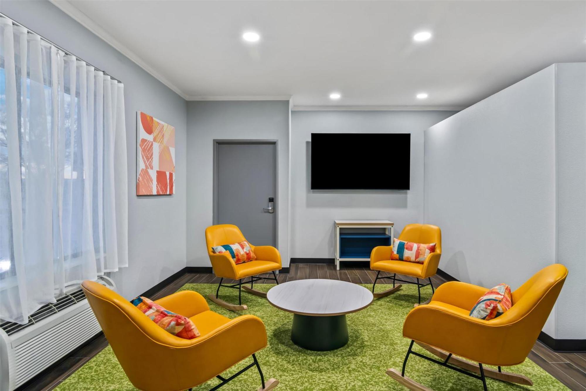 Inn & Suites Merrillville Bagian luar foto